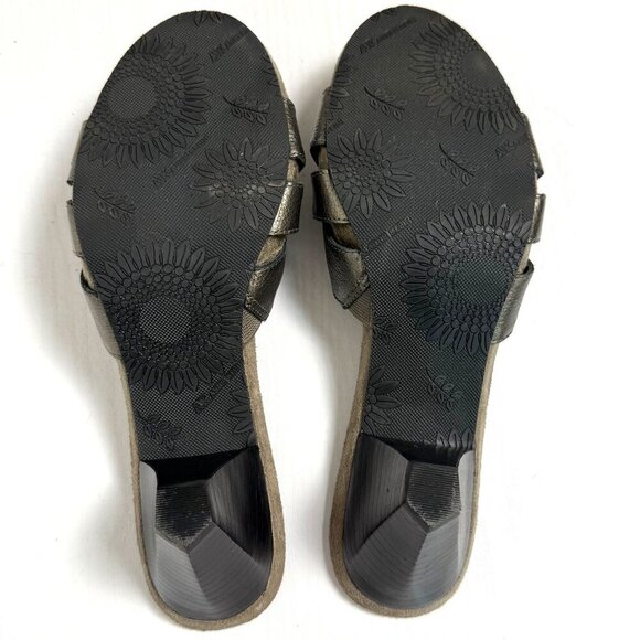 AK Anne Klein Sandals Sz 9M Pewter Leather Studded Cricket Slip On Heels - Picture 9 of 9